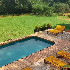 Viavia Hotel Entebbe