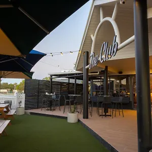 The Club Hotel Gladstone