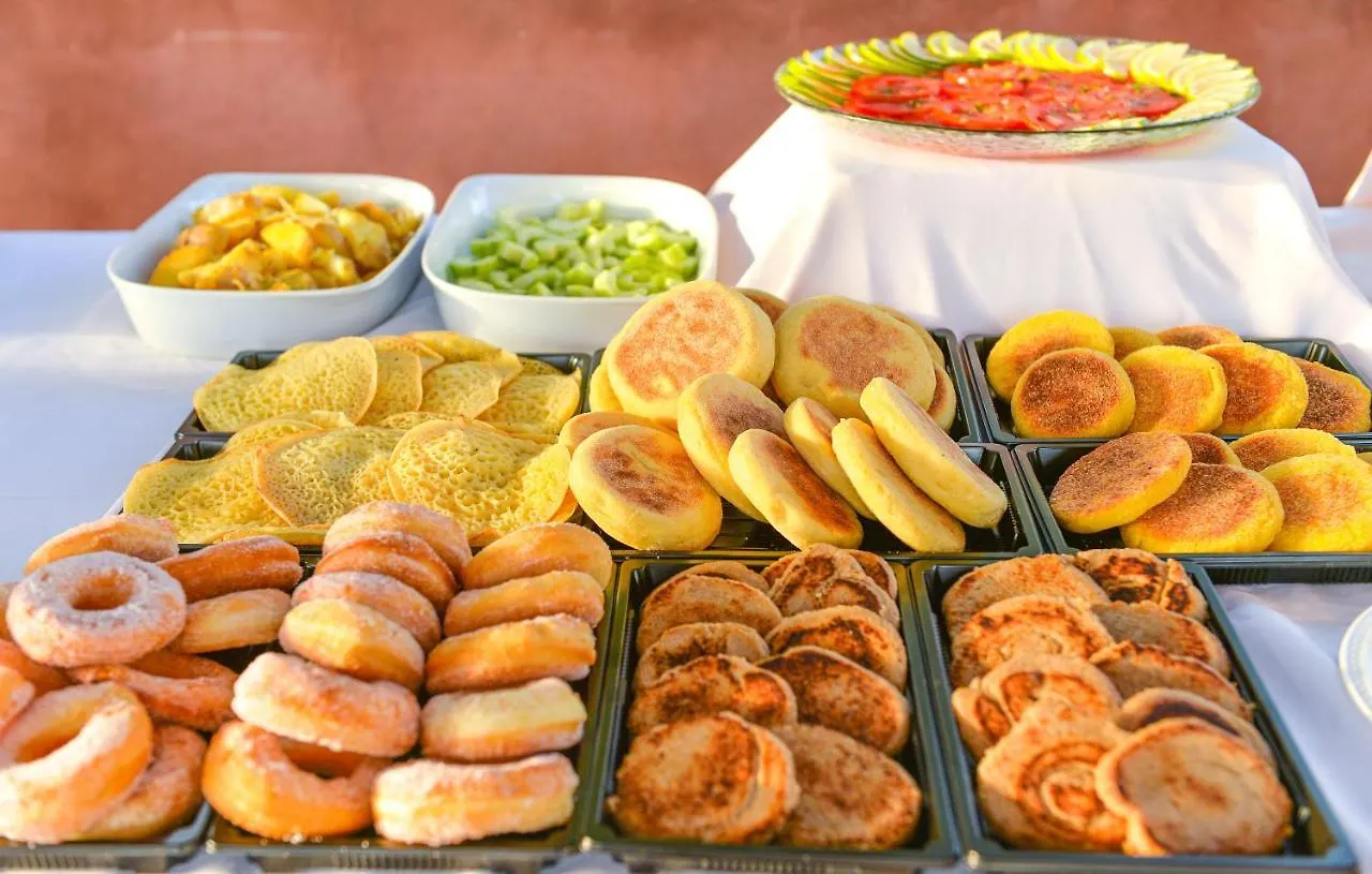 Bed and Breakfast Les Jardins De Zyriab Aït Hamid Bed & Breakfast