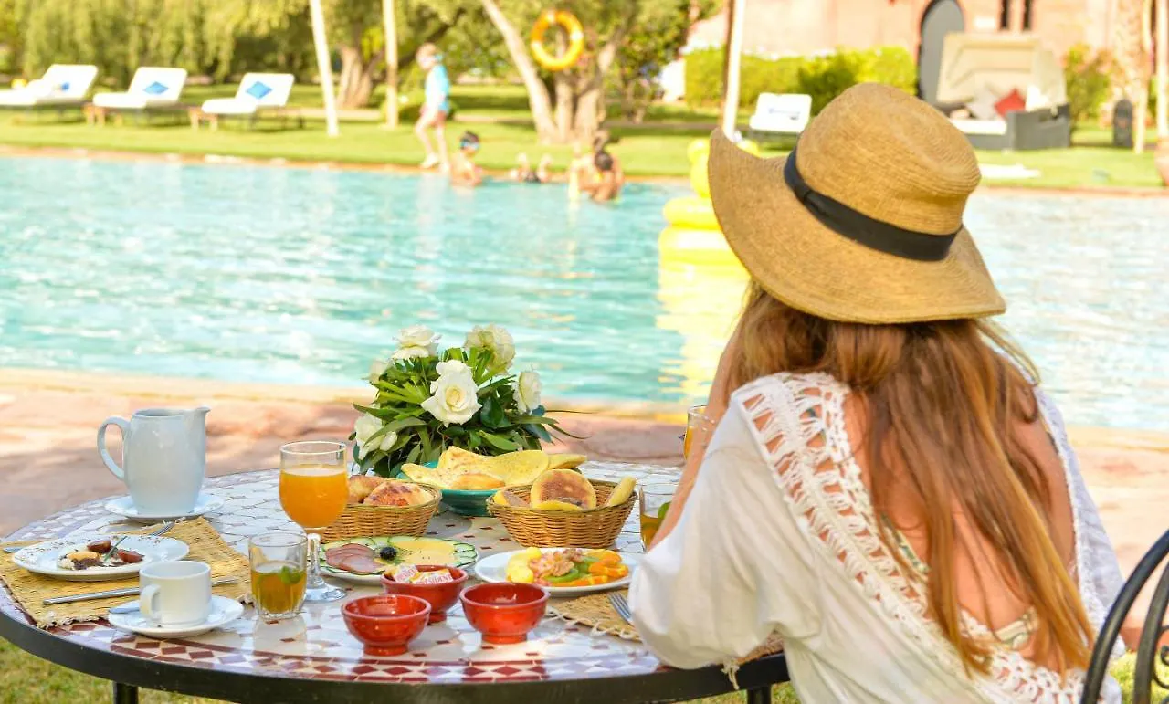 Bed and Breakfast Les Jardins De Zyriab Aït Hamid Bed & Breakfast