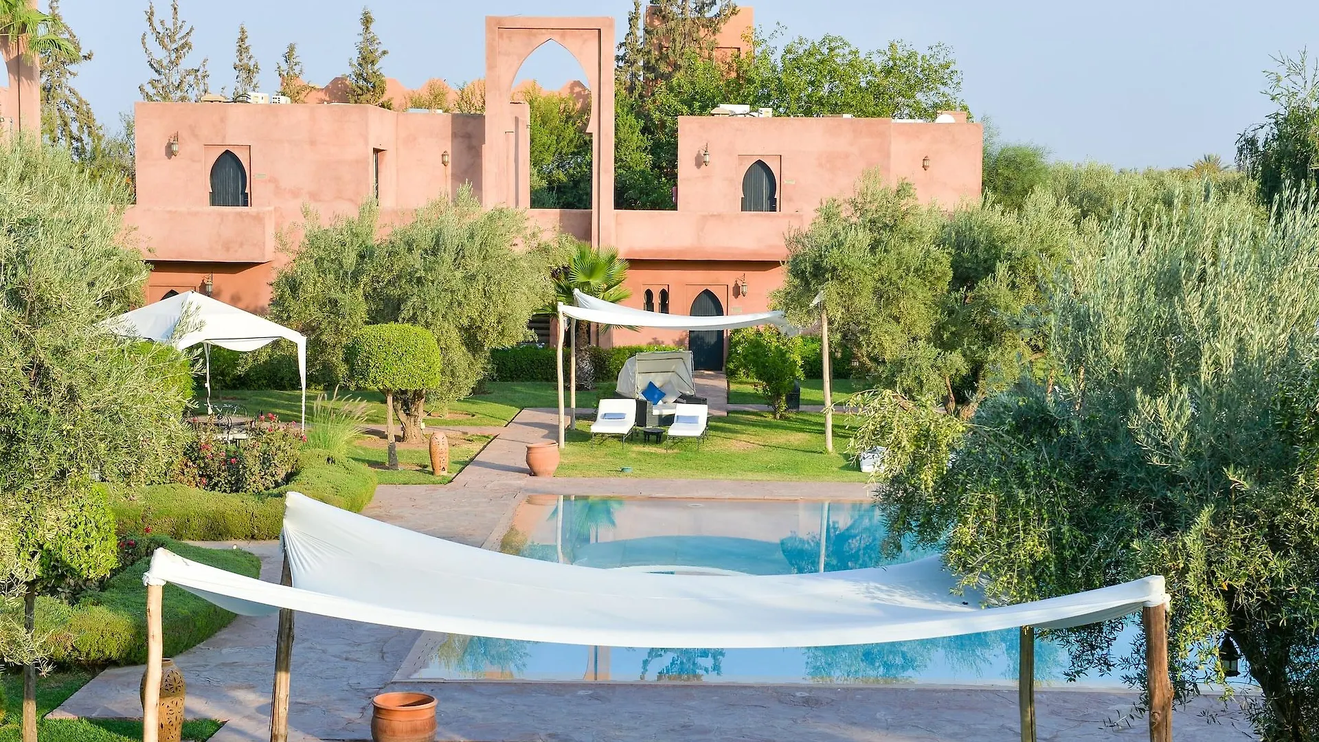 Bed and Breakfast Les Jardins De Zyriab Aït Hamid Bed & Breakfast